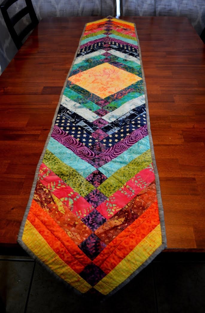 Table runner, homemade table runner, runners for sale, Finishingstitch, lap quilt shops